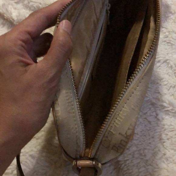 Pinky and Diane Small Crossbody Bag - Picture 8 of 13